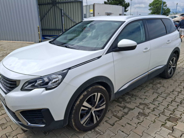 Peugeot 5008 2017