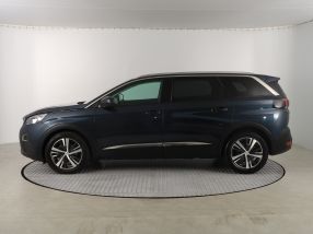 Peugeot 5008 - 2017