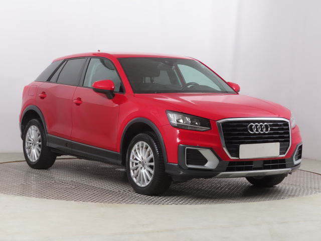 Audi Q2 2016