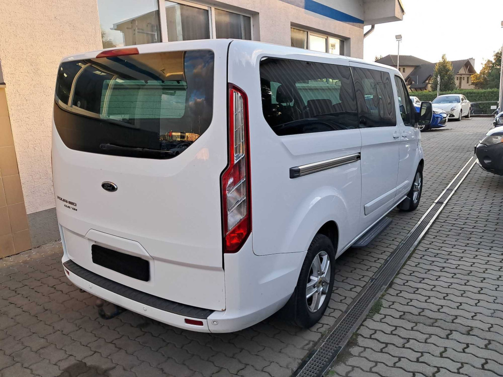 Ford Tourneo Custom