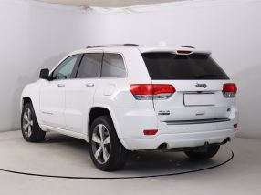 Jeep Grand Cherokee - 2016