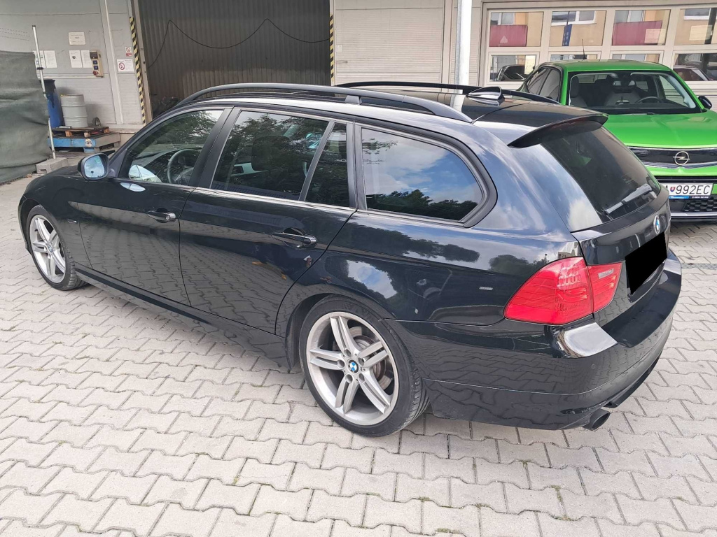 BMW 3