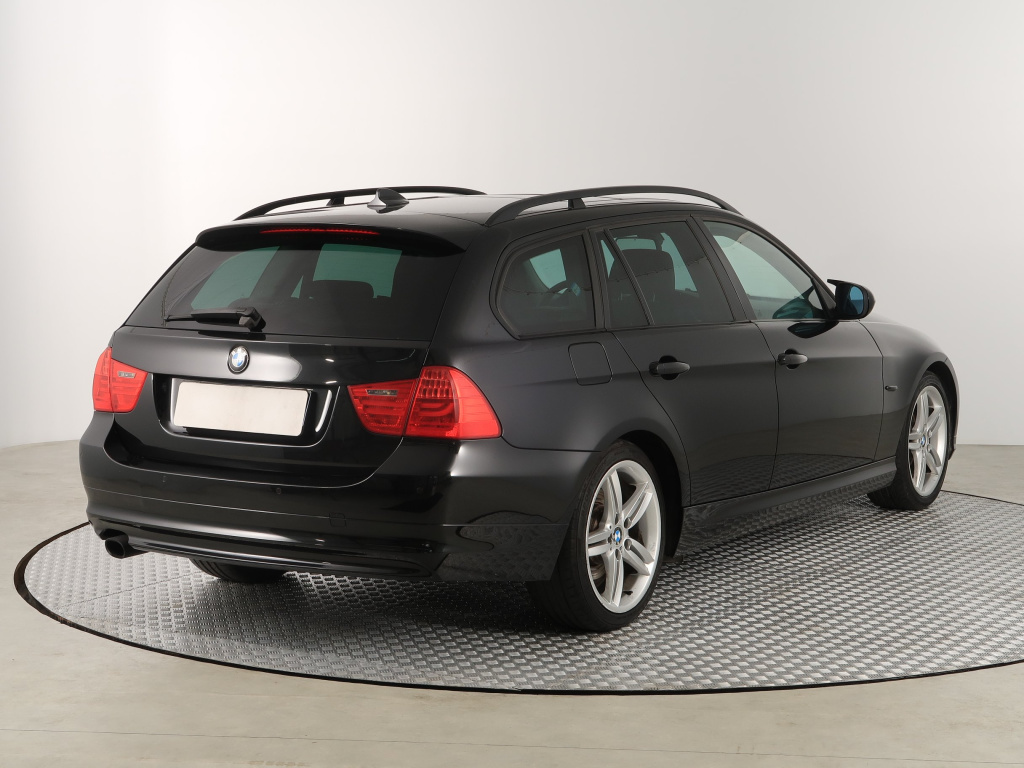 BMW 3