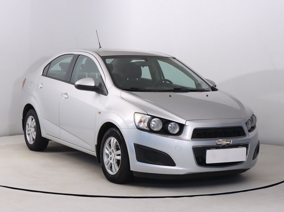Chevrolet Aveo - 2012