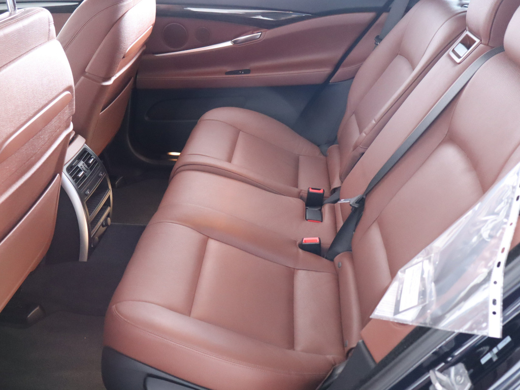 BMW 5GT
