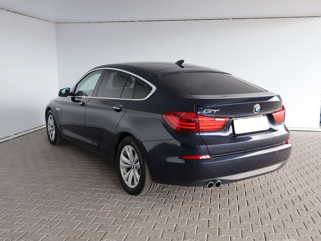 BMW 5GT