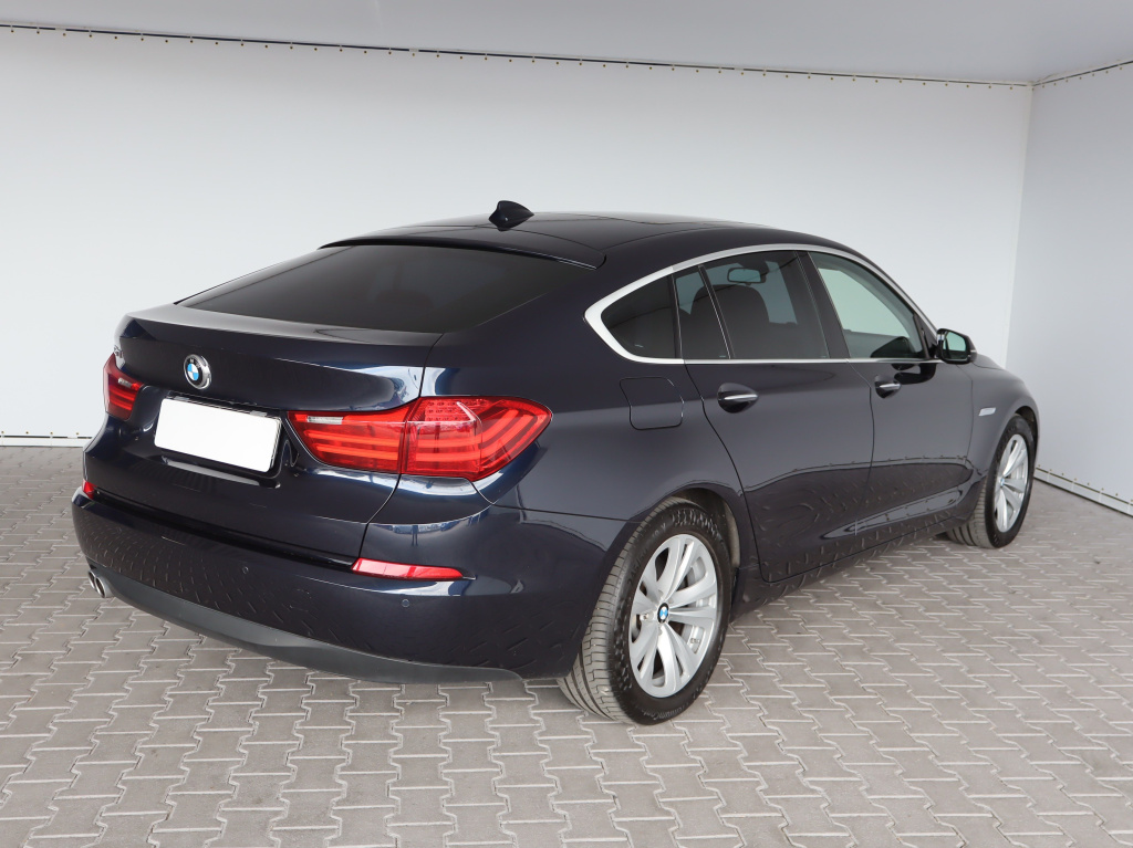 BMW 5GT