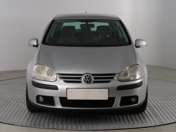 Volkswagen Golf 2004