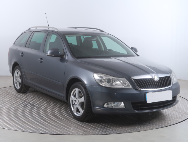 Škoda Octavia 2010