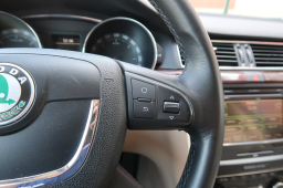 Škoda Superb 2010