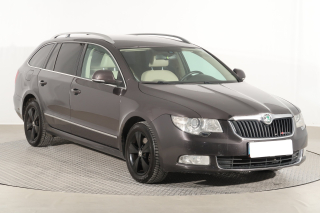Škoda Superb, 2010