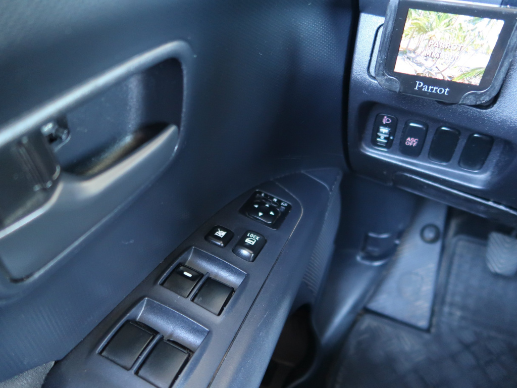 Peugeot 4007