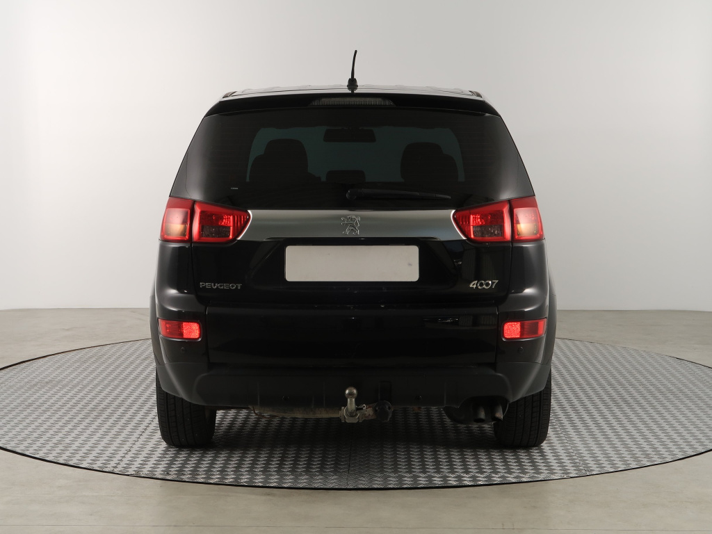 Peugeot 4007