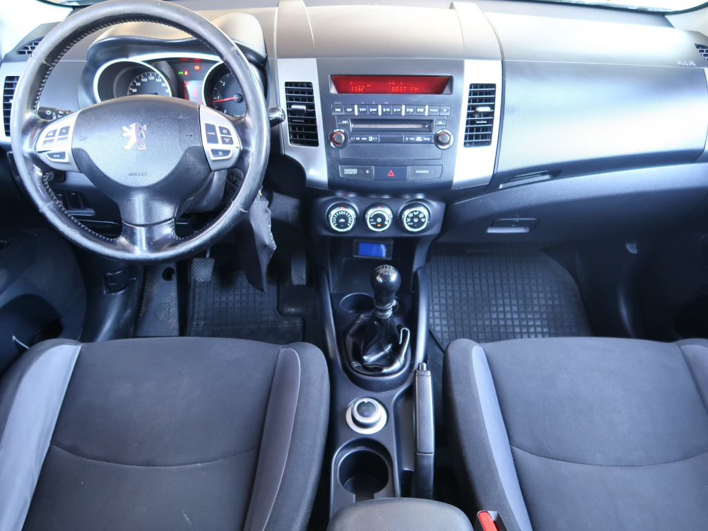 Peugeot 4007