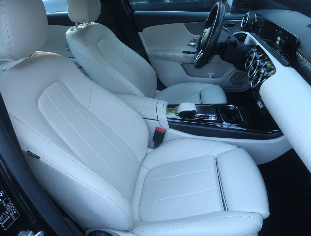 Mercedes-Benz A