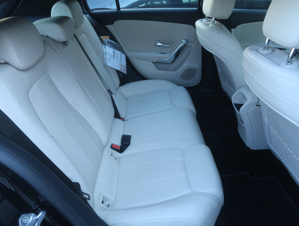 Mercedes-Benz A
