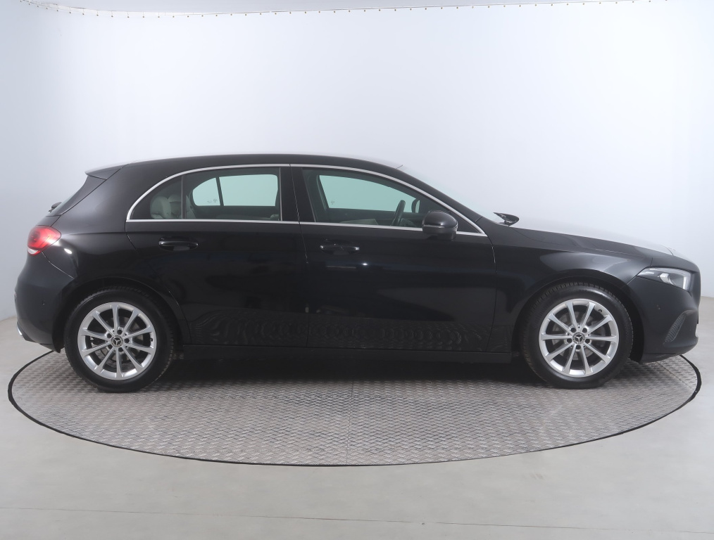 Mercedes-Benz A