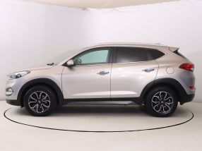 Hyundai Tucson - 2016