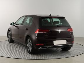 Volkswagen Golf - 2017