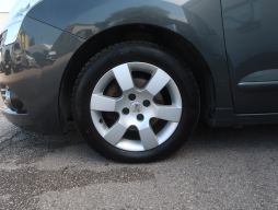 Peugeot 5008 2013