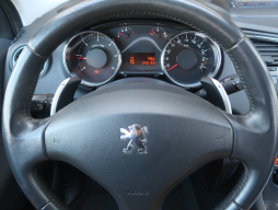 Peugeot 5008 2013