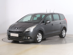 Peugeot 5008 2013