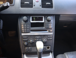 Volvo XC90 2004