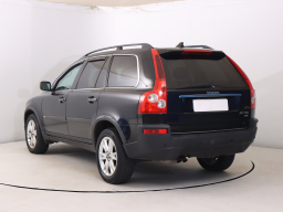 Volvo XC90 2004