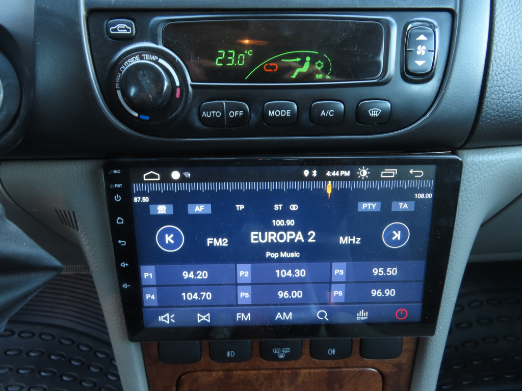 Chevrolet Evanda