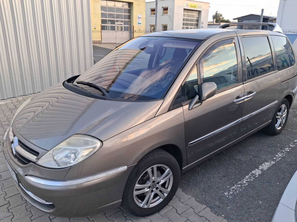 Citroen C8
