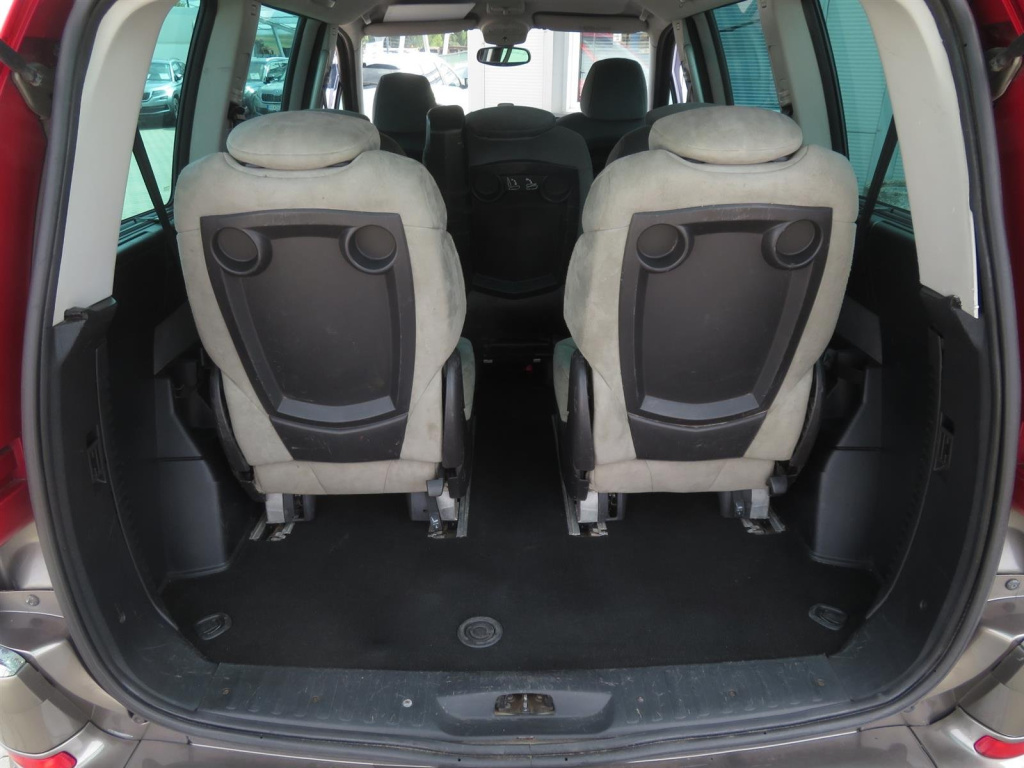 Citroen C8
