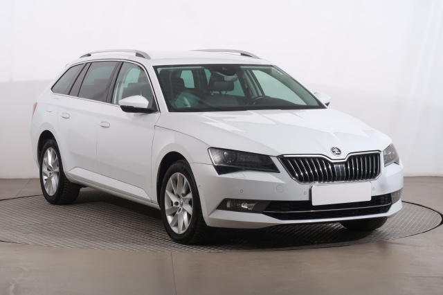 Škoda Superb 2018