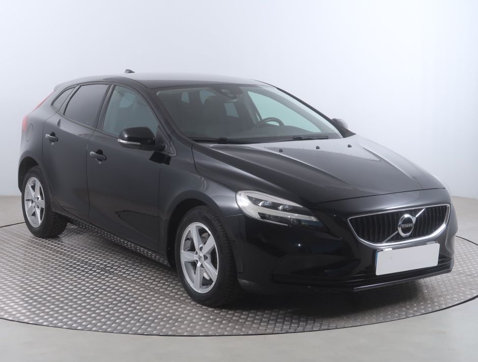 Volvo V40 - 2016