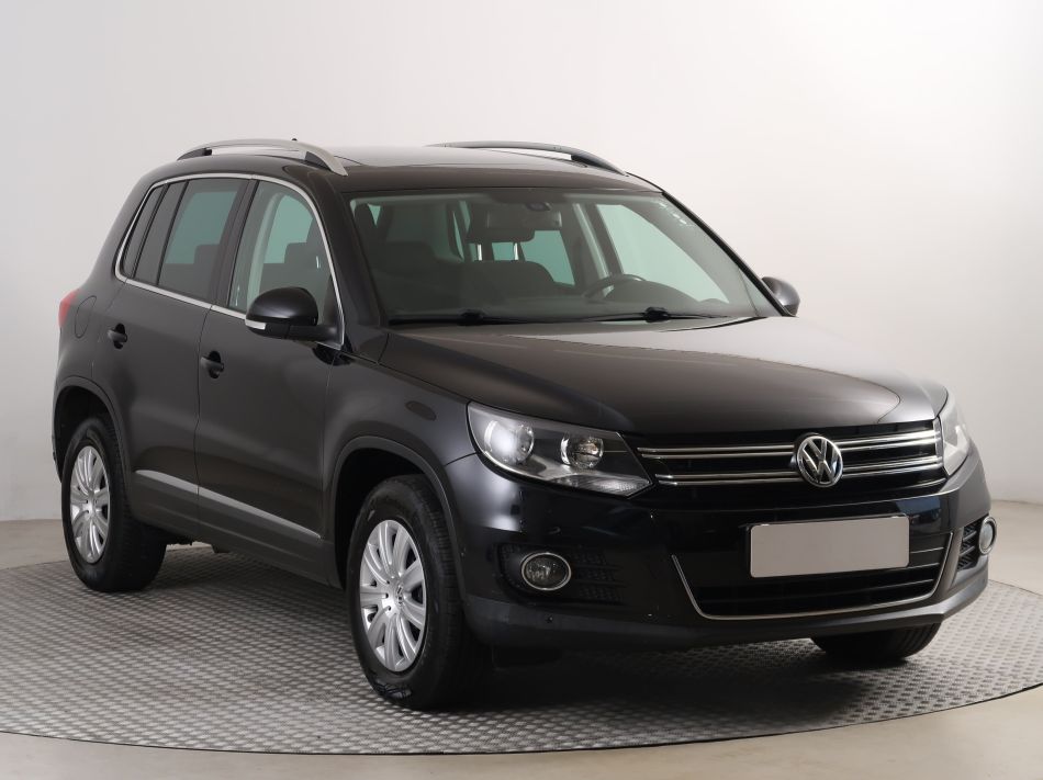 Volkswagen Tiguan - 2013