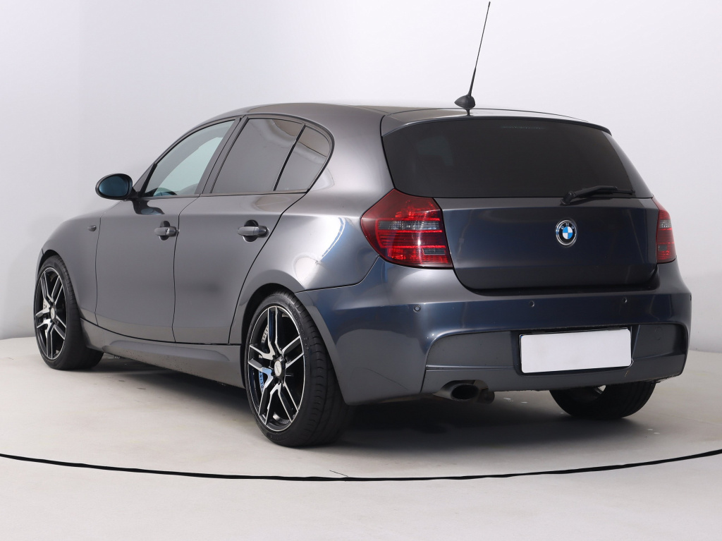 BMW 1