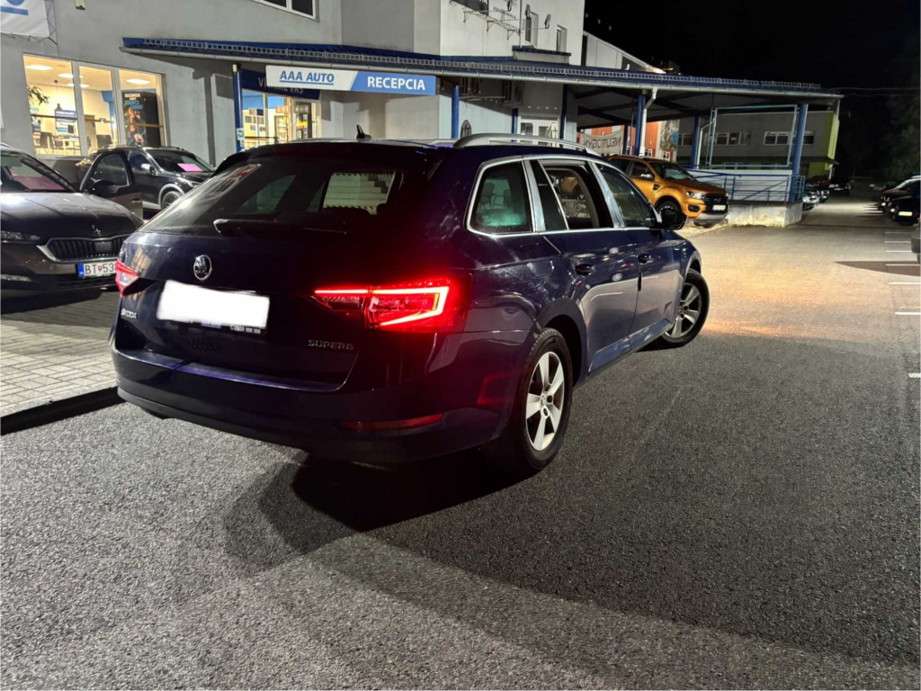 Škoda Superb