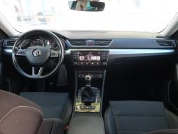 Škoda Superb 2016