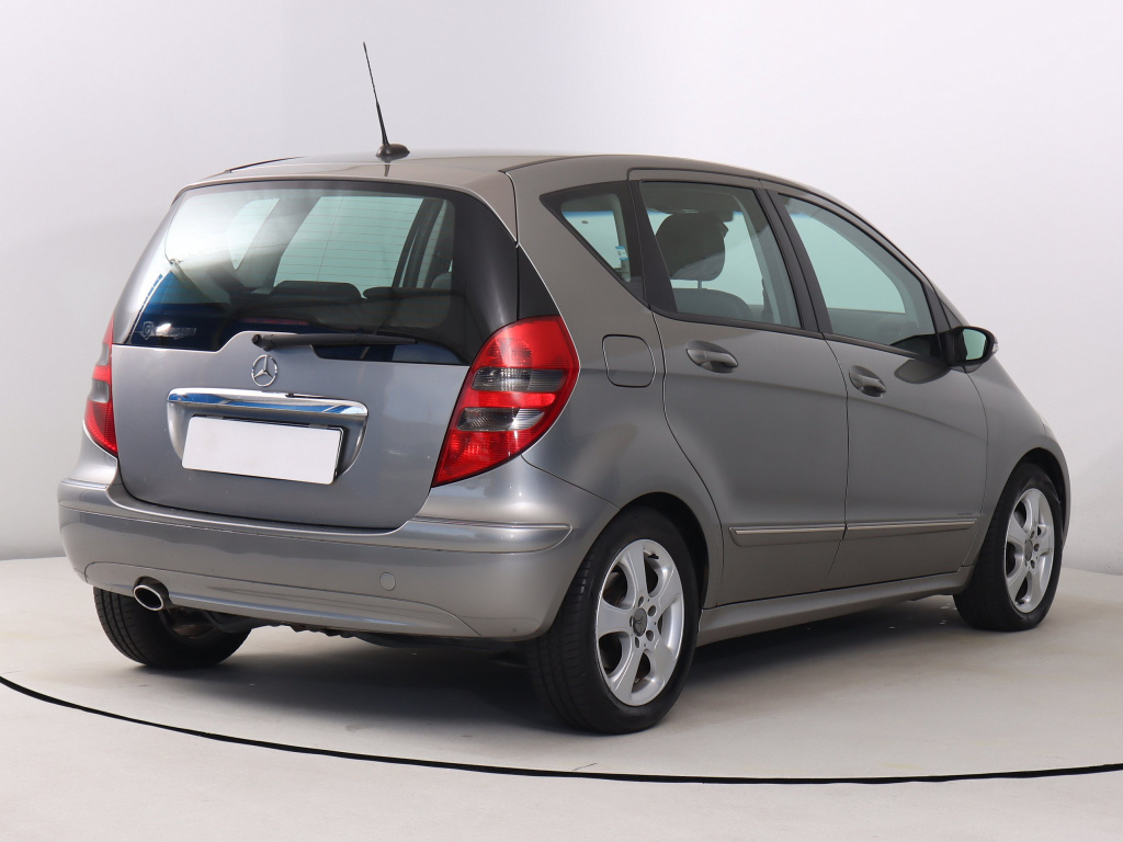 Mercedes-Benz A