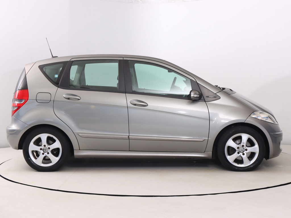 Mercedes-Benz A