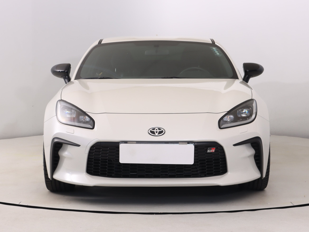 Toyota GR 86