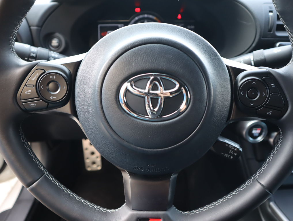 Toyota GR 86