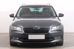 Škoda Superb 2016