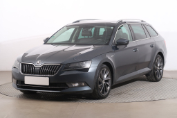 Škoda Superb 2016