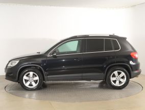 Volkswagen Tiguan - 2010