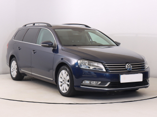 Volkswagen Passat, 2012