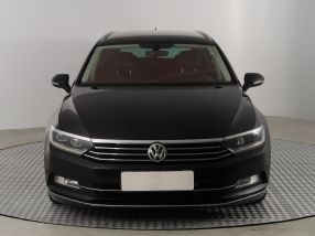 Volkswagen Passat - 2015