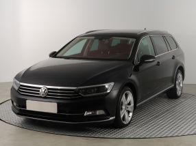 Volkswagen Passat - 2015