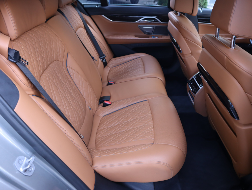 BMW 7