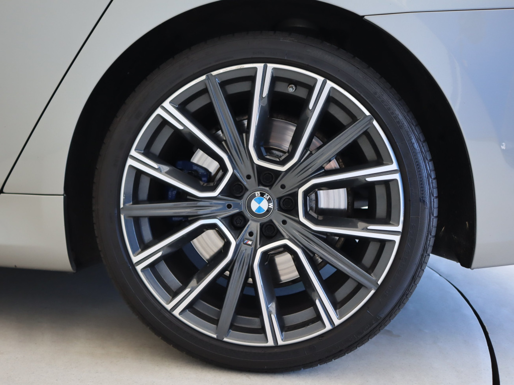 BMW 7