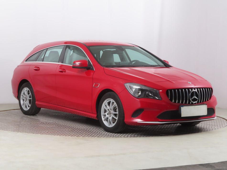 Mercedes-Benz CLA - 2018